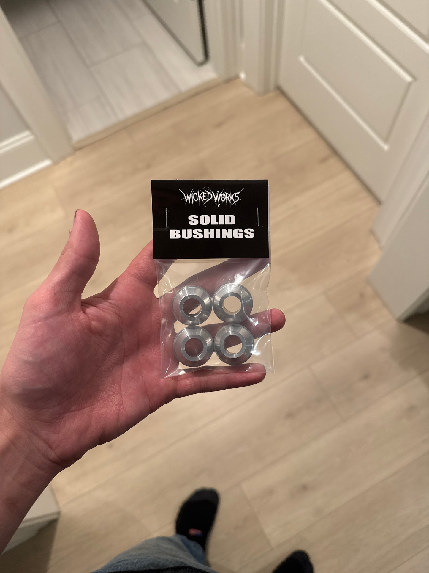 Solid Riser Mounts