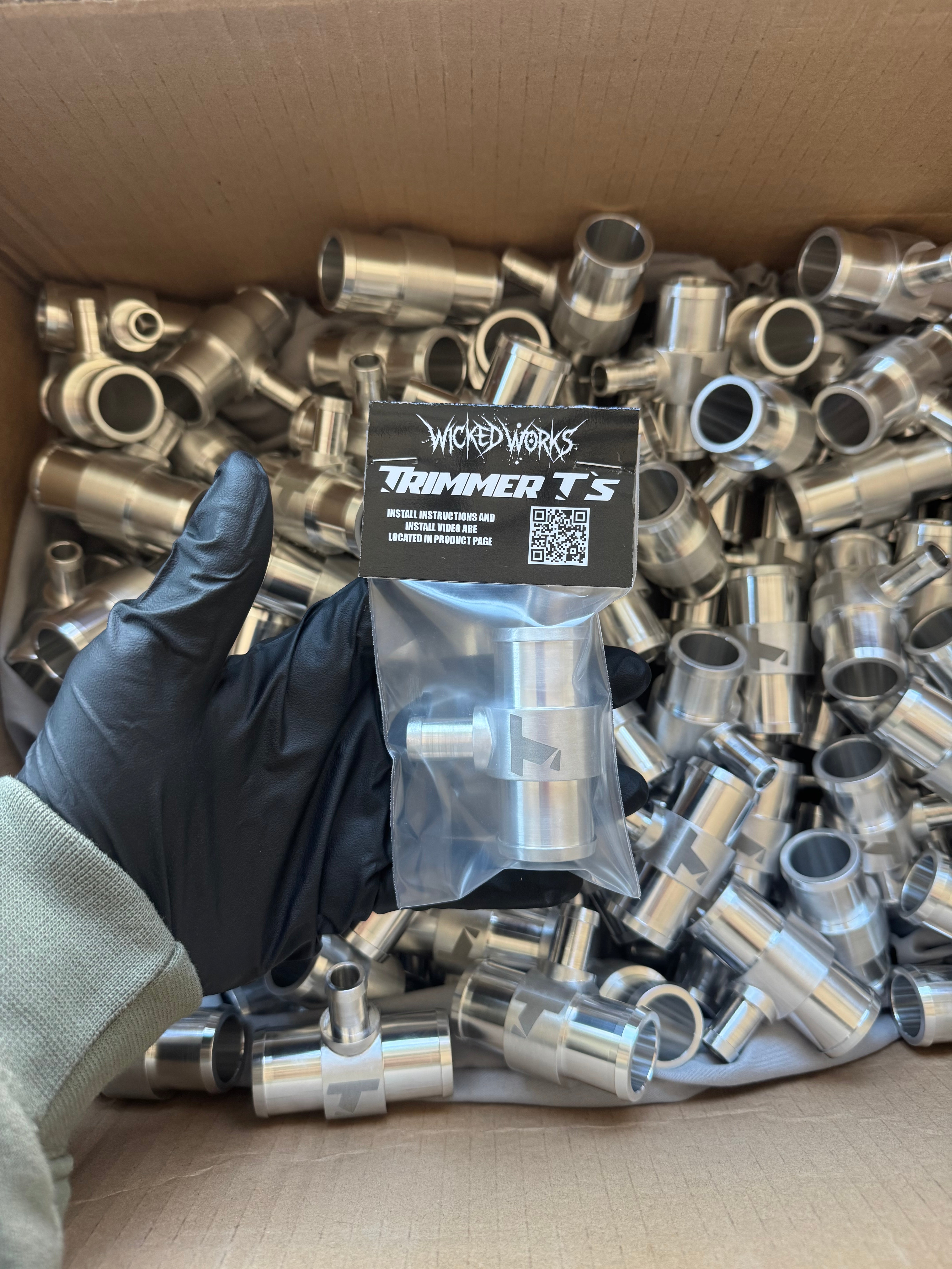 Trimmer T's - Kawasaki ZX6R / 636 Radiator T – Wicked Works